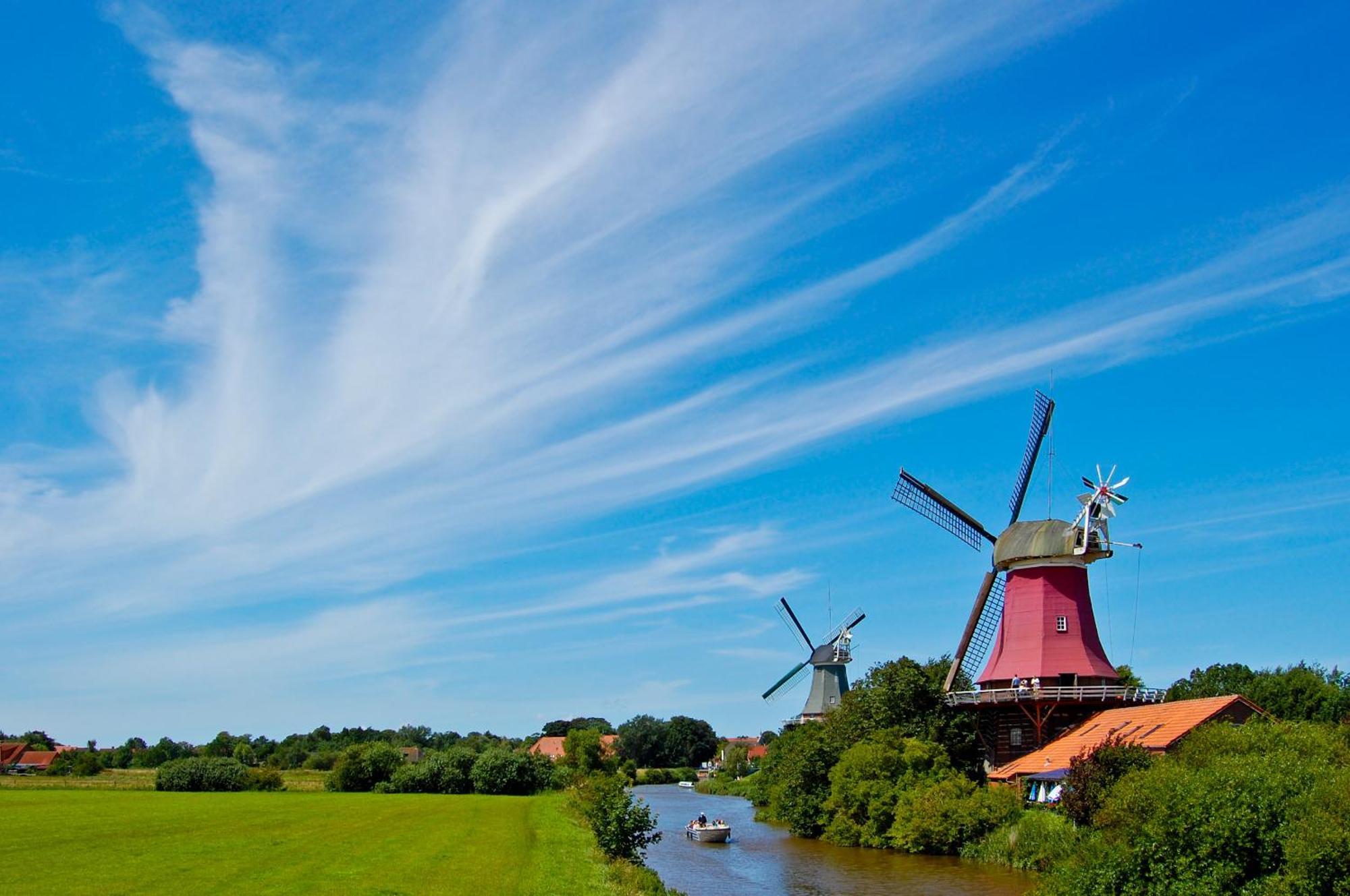Hotel Grachtenhuus Greetsiel Kültér fotó